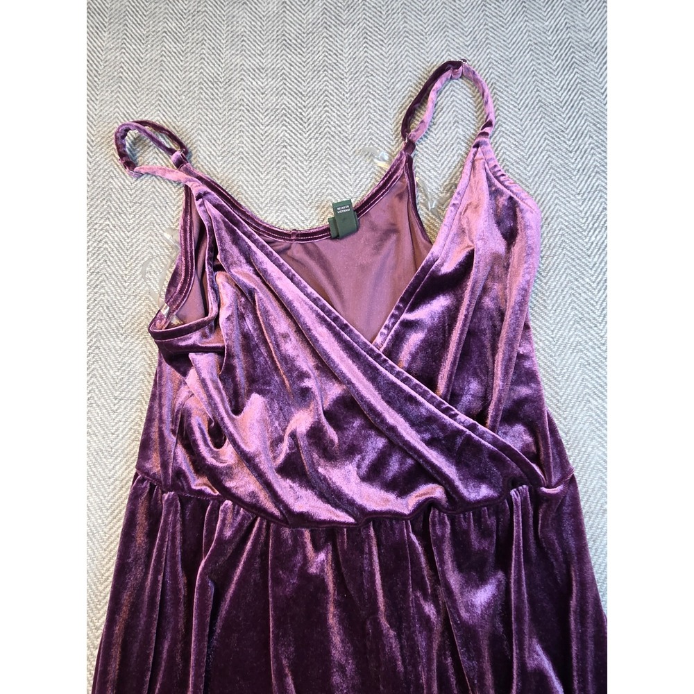 Wild Fable Purple Velvet Wide Leg Jumpsuit Surplice Wrap Spaghetti Strap Small - Picture 8 of 9